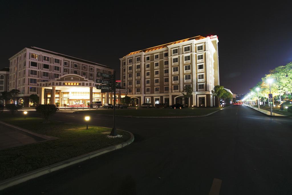 Shanghai Eiffelton Hotel מראה חיצוני תמונה