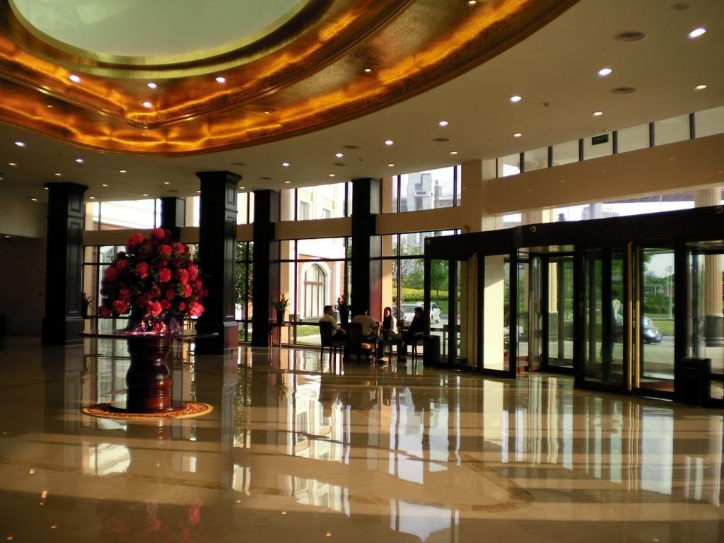 Shanghai Eiffelton Hotel מראה חיצוני תמונה